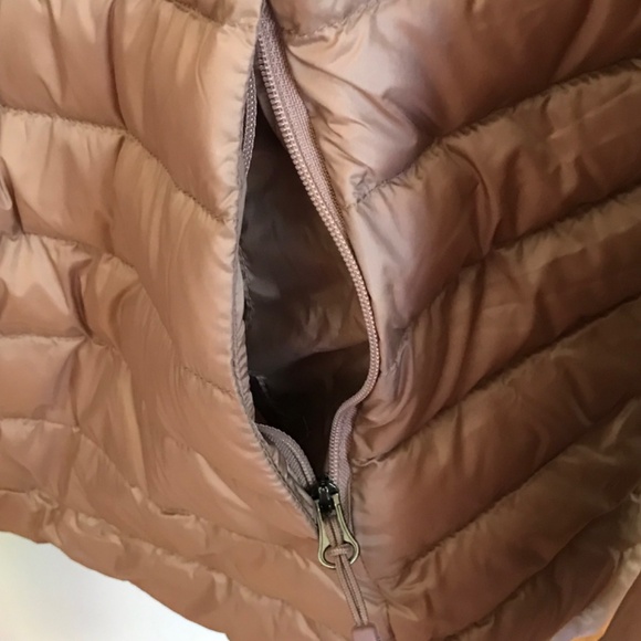 32 DEGREES Down Puffer Jacket Heat Ultra Light Taupe NWT Women's Plus Size 2X - Picture 6 of 16